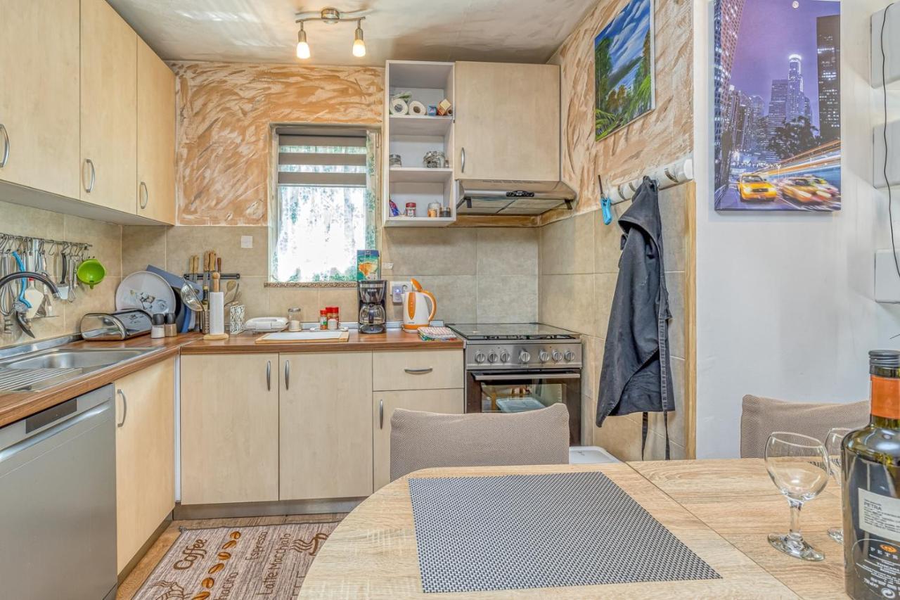 Holiday House Mir Kanfanar Εξωτερικό φωτογραφία